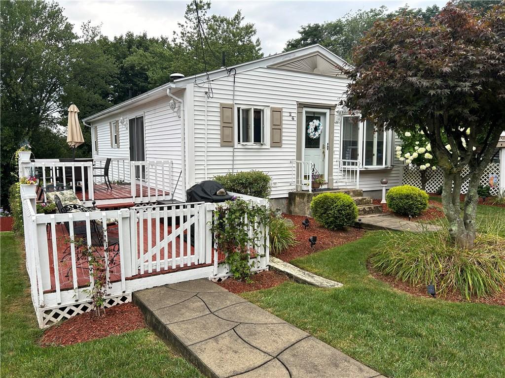26 Grove Avenue, Johnston
