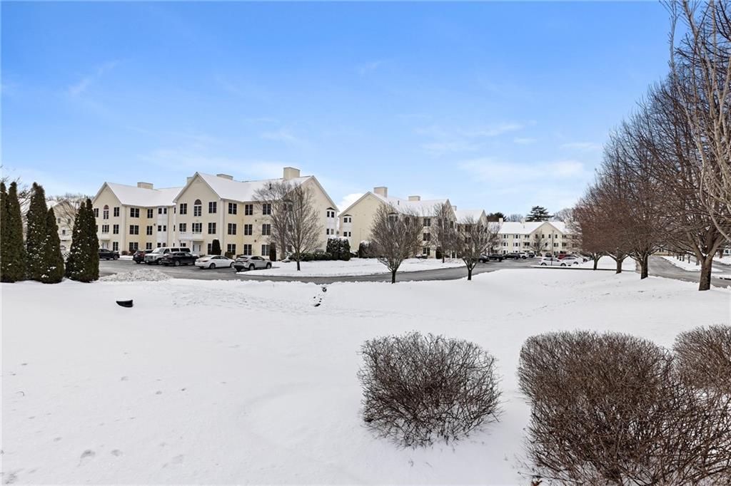 45 Saw Mill Drive, Unit#207, North Kingstown