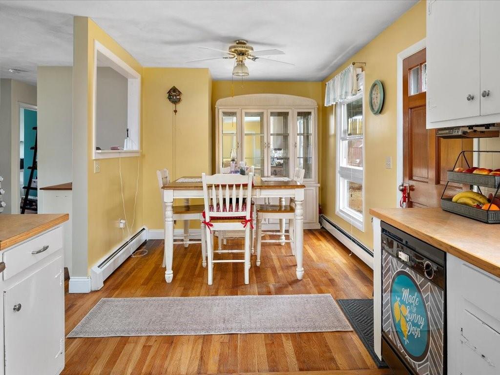 38 Old Post Road, Westerly