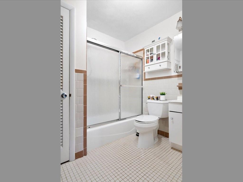 38 Old Post Road, Westerly