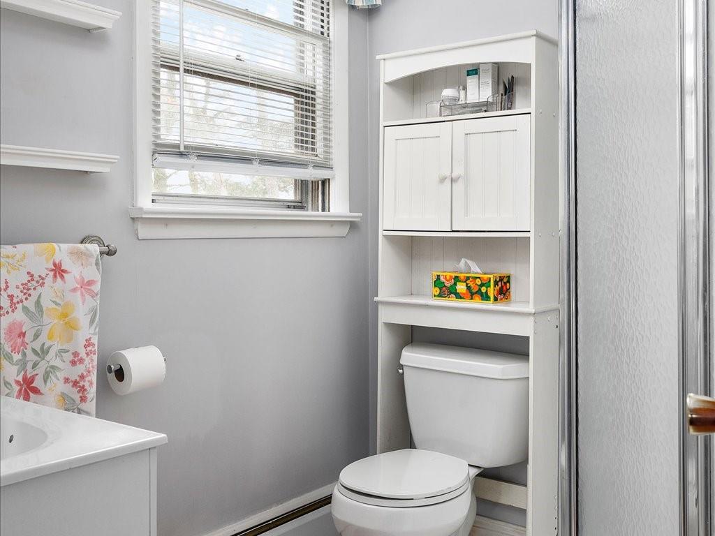 38 Old Post Road, Westerly