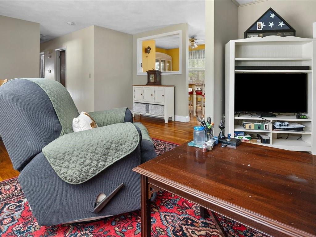 38 Old Post Road, Westerly