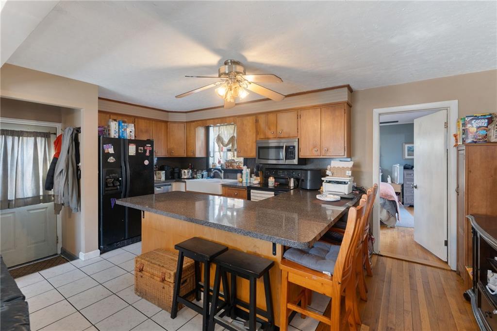 136 Beech Avenue, Tiverton