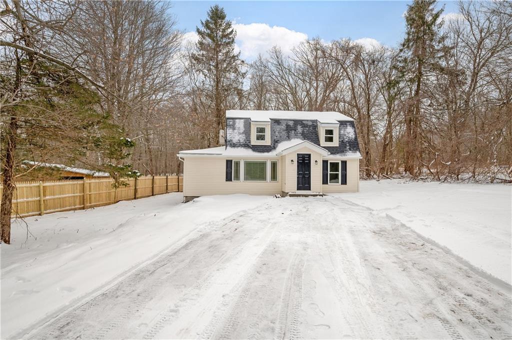 148 Danielson Pike, Foster