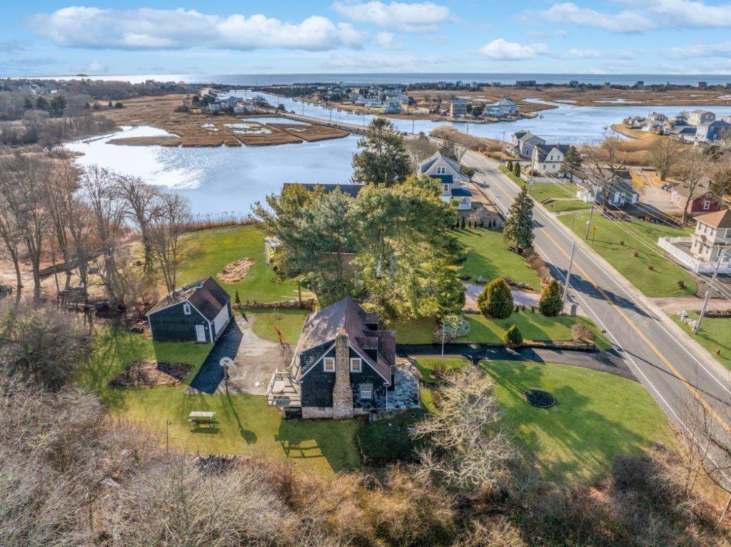 71 Weekapaug Road, Westerly