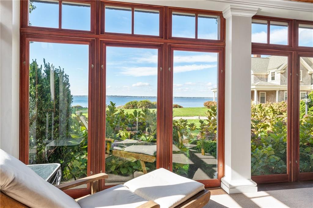 6 White Birch Lane, Barrington