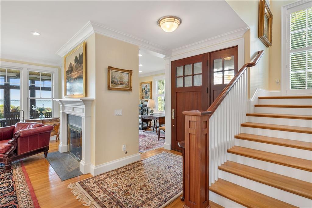 6 White Birch Lane, Barrington