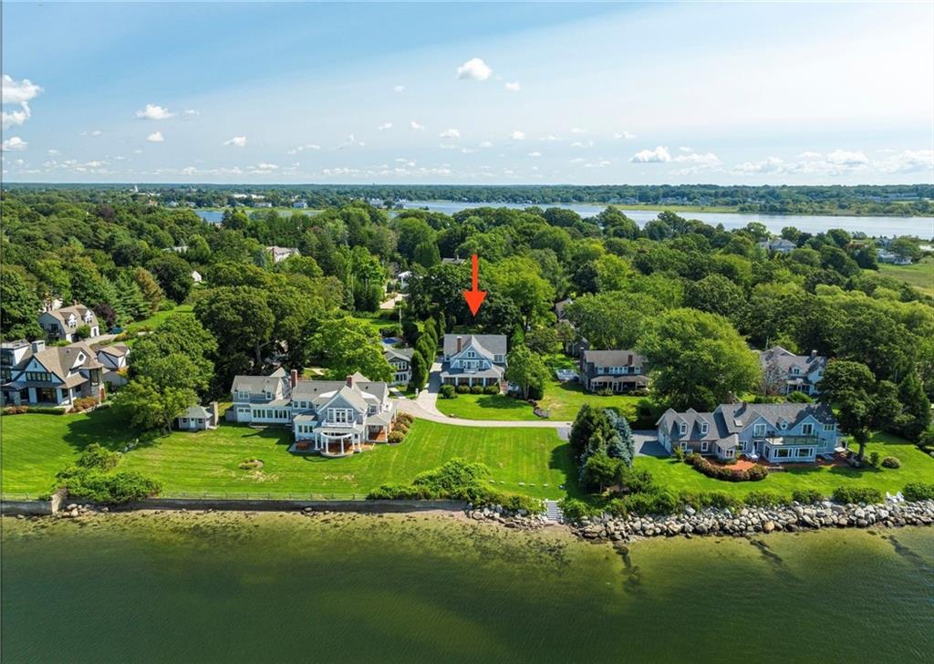 6 White Birch Lane, Barrington