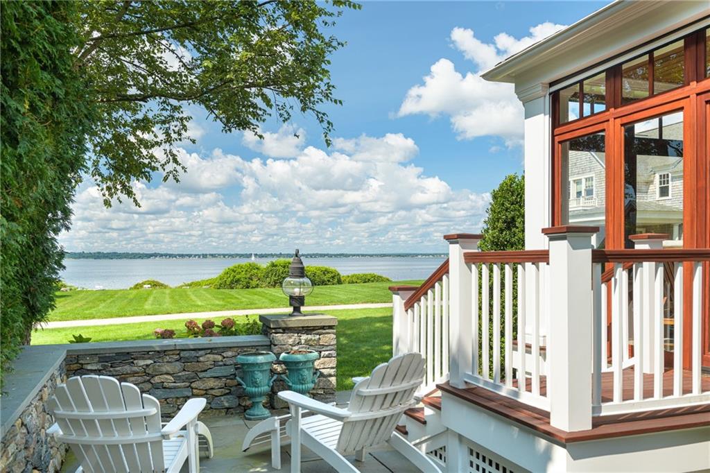 6 White Birch Lane, Barrington