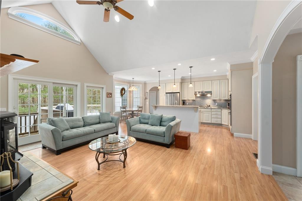 767 Glen Rock Road, South Kingstown