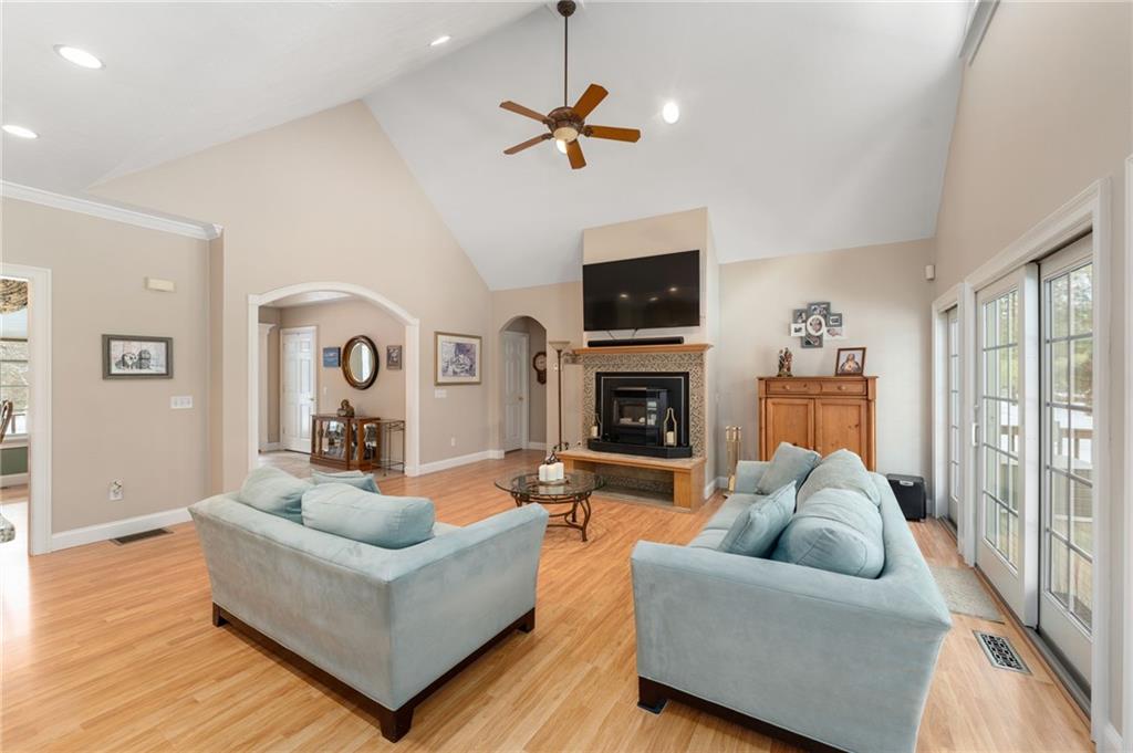 767 Glen Rock Road, South Kingstown