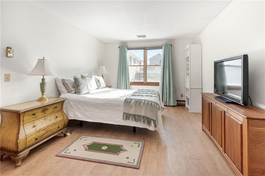 559 Point Judith Road, Narragansett