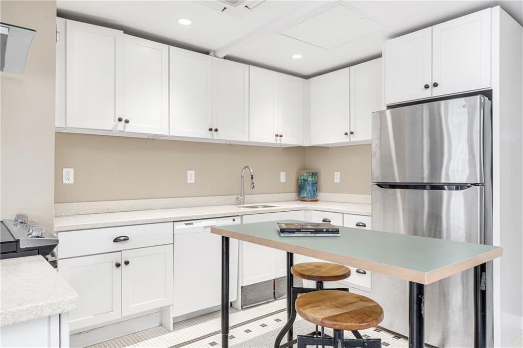 65 Weybosset Street, Unit#220, Providence