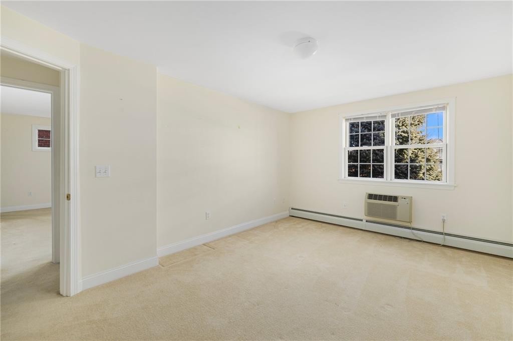 669 Metacom Avenue, Unit#26, Bristol