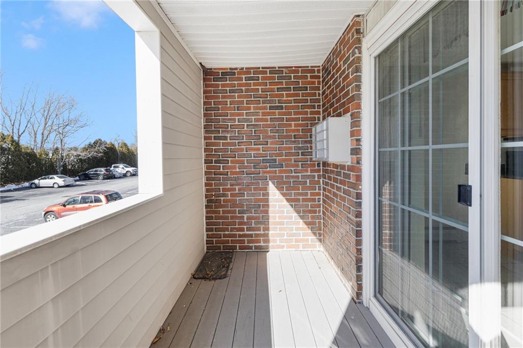 669 Metacom Avenue, Unit#26, Bristol