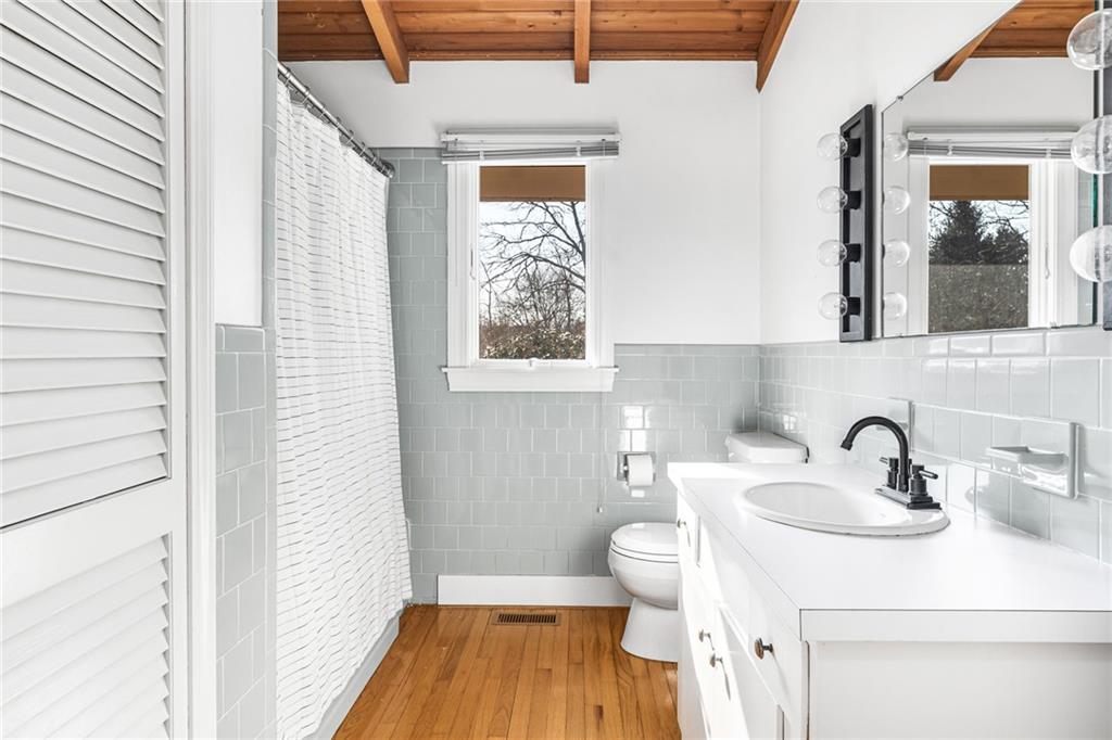1509 Comd Oliver Hazard Perry Highway, South Kingstown
