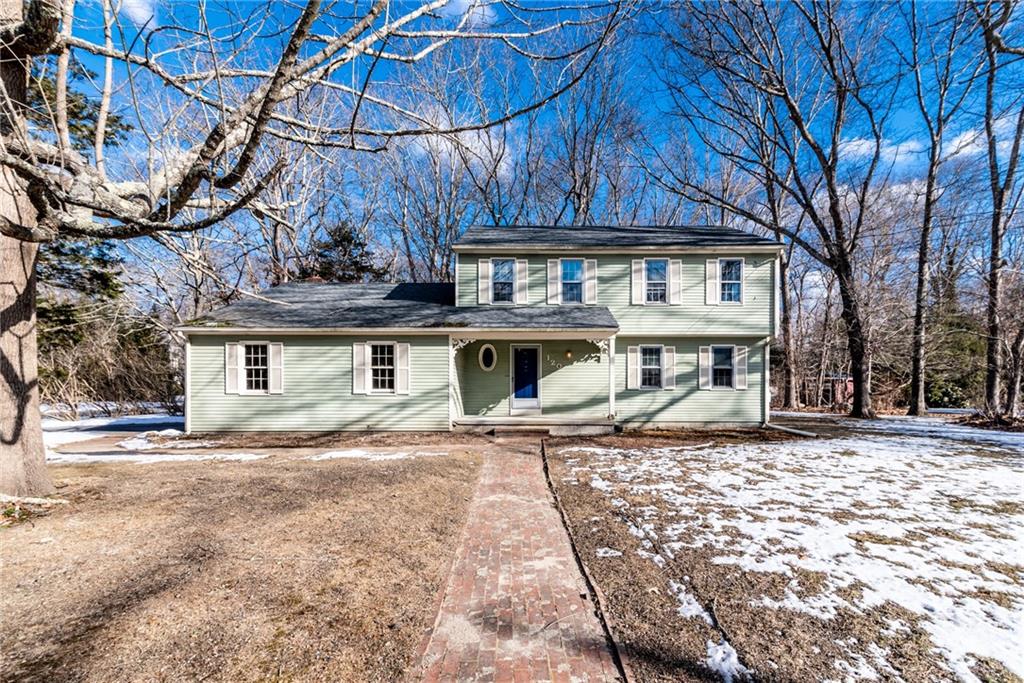 120 Lantern Lane, North Kingstown