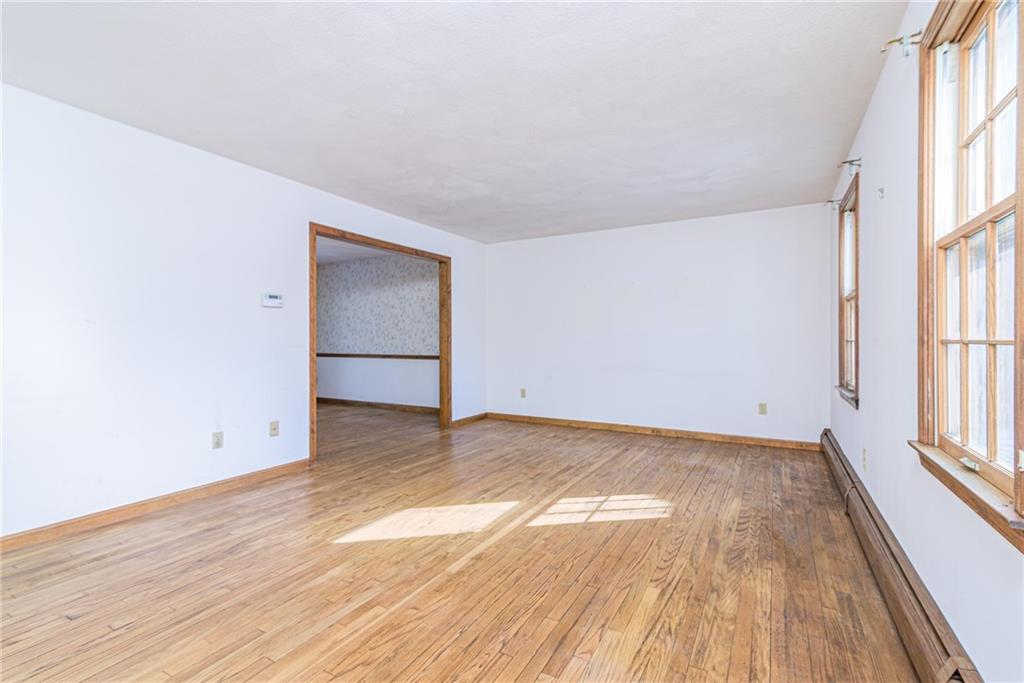 120 Lantern Lane, North Kingstown