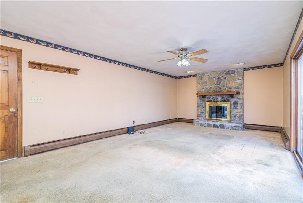 120 Lantern Lane, North Kingstown