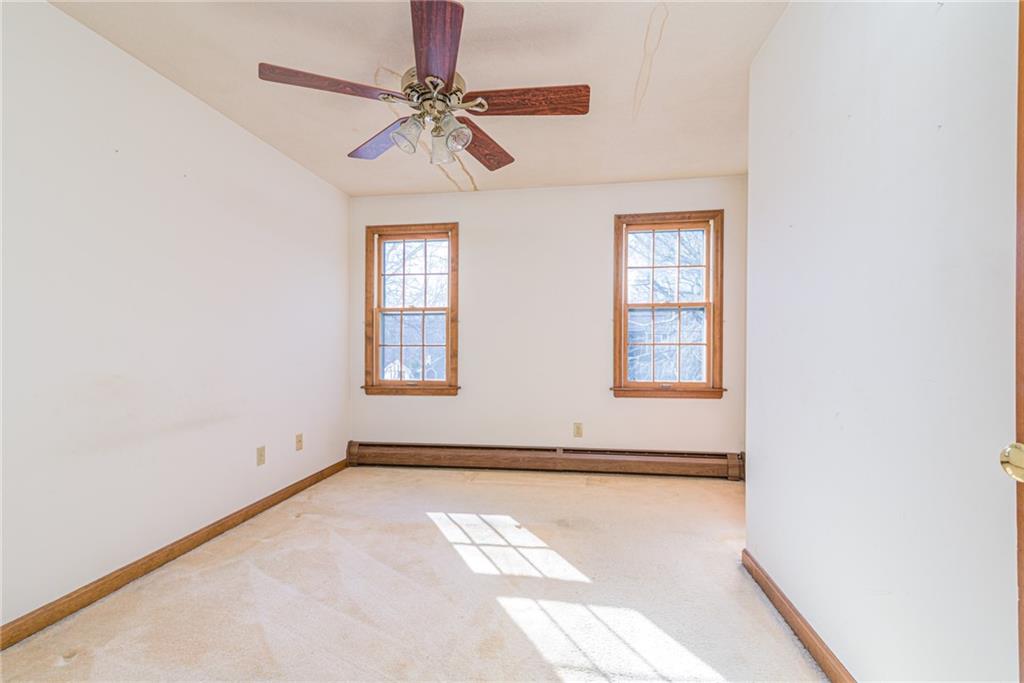 120 Lantern Lane, North Kingstown