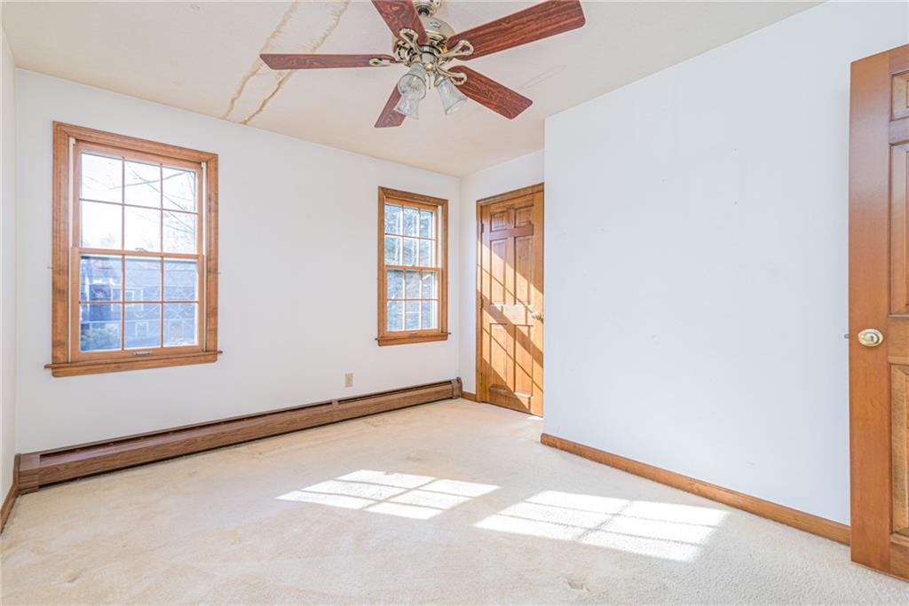 120 Lantern Lane, North Kingstown