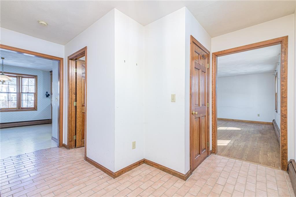120 Lantern Lane, North Kingstown