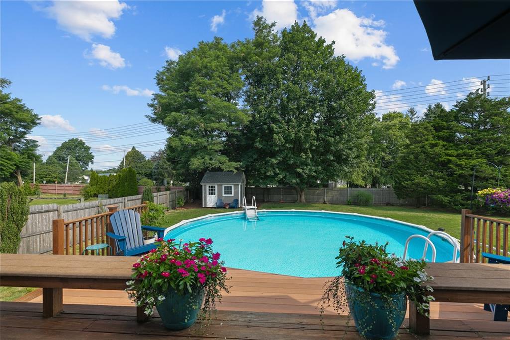 25 King Road, Middletown