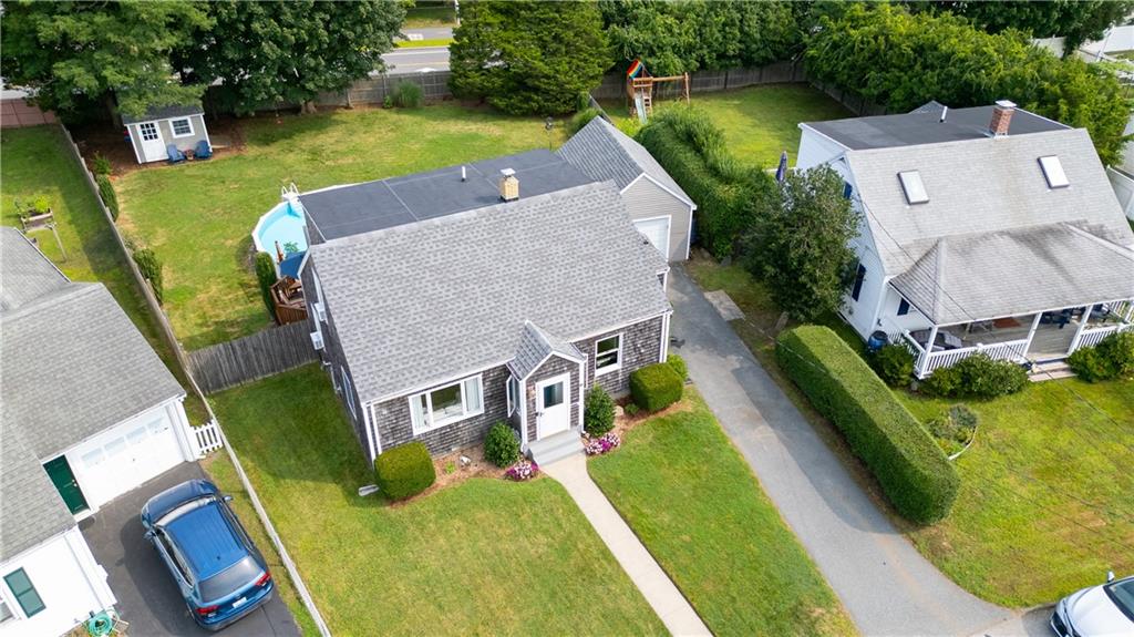 25 King Road, Middletown