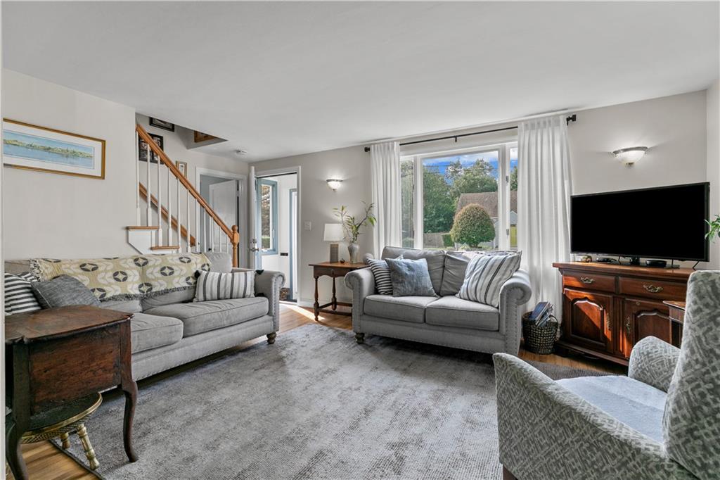 25 King Road, Middletown