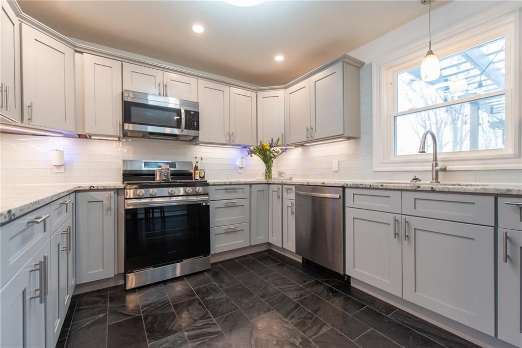 1 - 1/2 Apple Tree Lane, Johnston