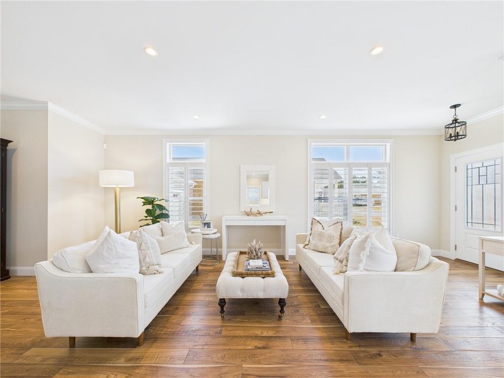 73 Birdie Court, South Kingstown