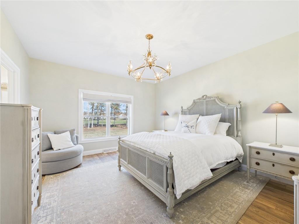 73 Birdie Court, South Kingstown