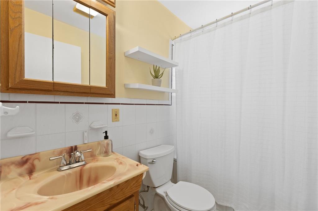 765 Old Smithfield Road, North Smithfield