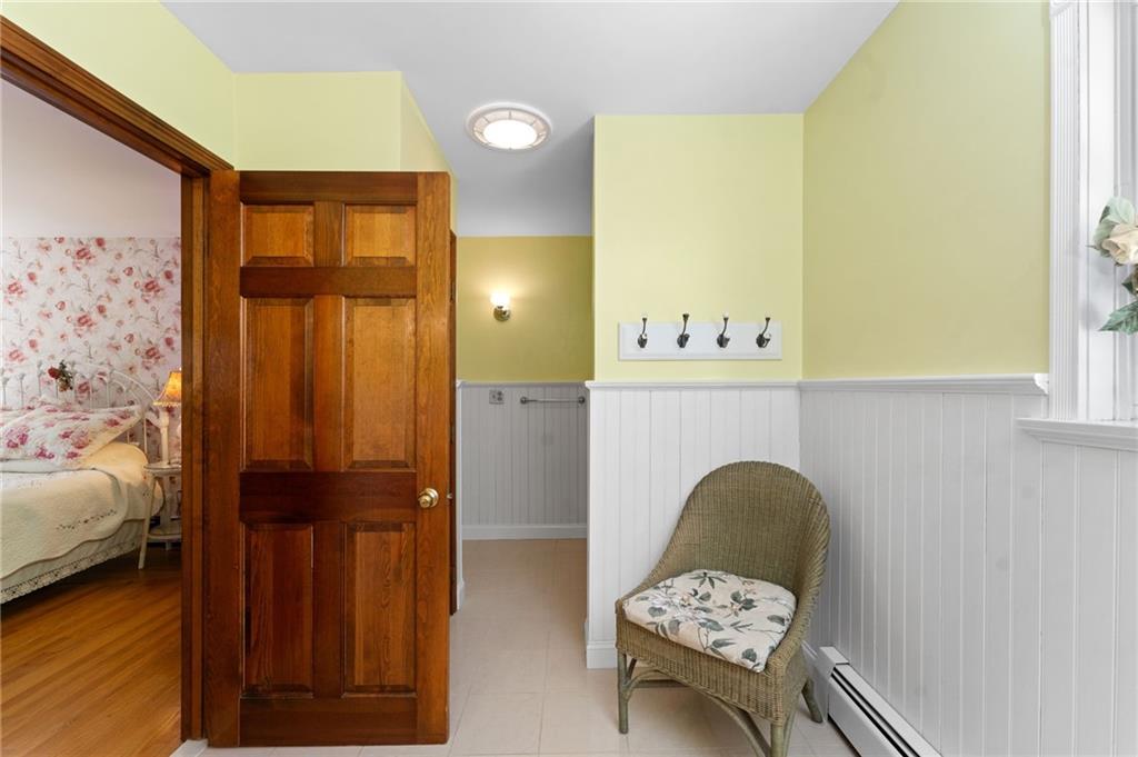 1254 Hartford Pike, Scituate