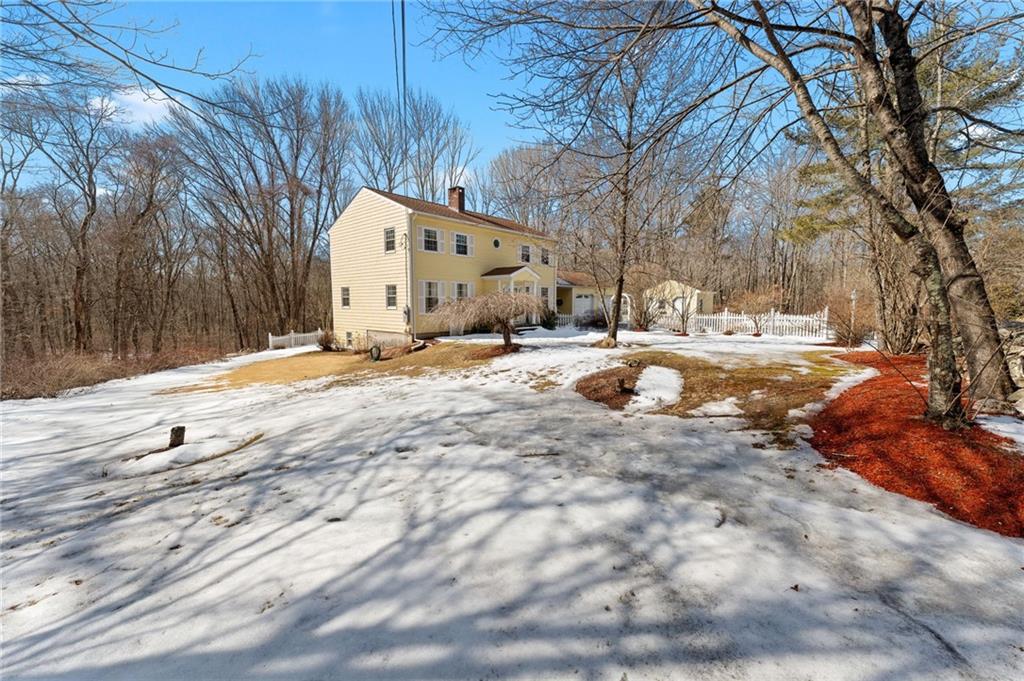 1254 Hartford Pike, Scituate