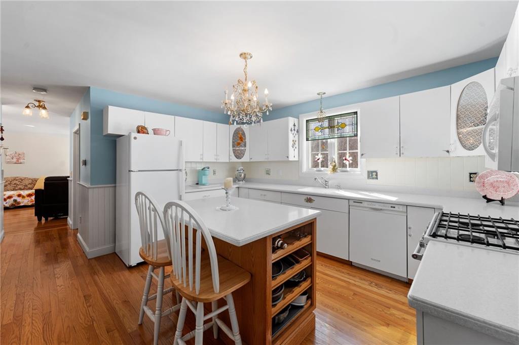 1254 Hartford Pike, Scituate