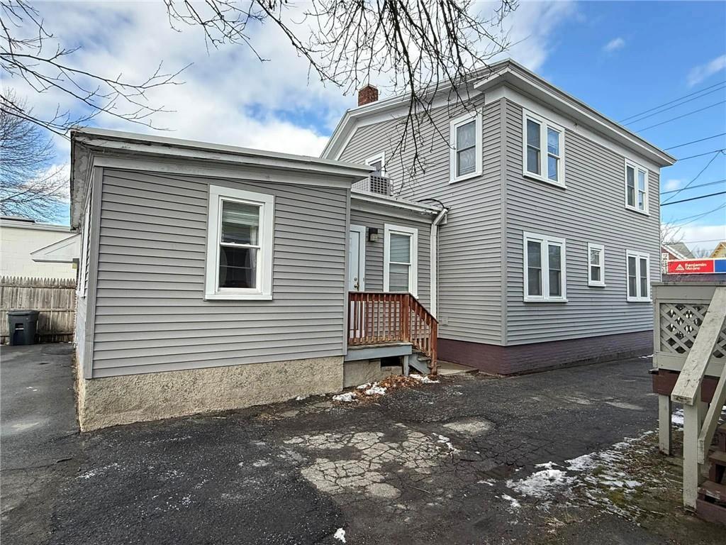 272 Smith Street, Providence