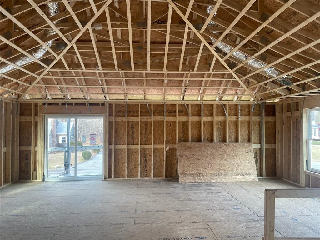6 Snipe Road, Narragansett
