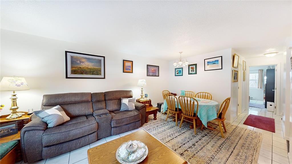 11 Apache Drive, Unit#b, Westerly