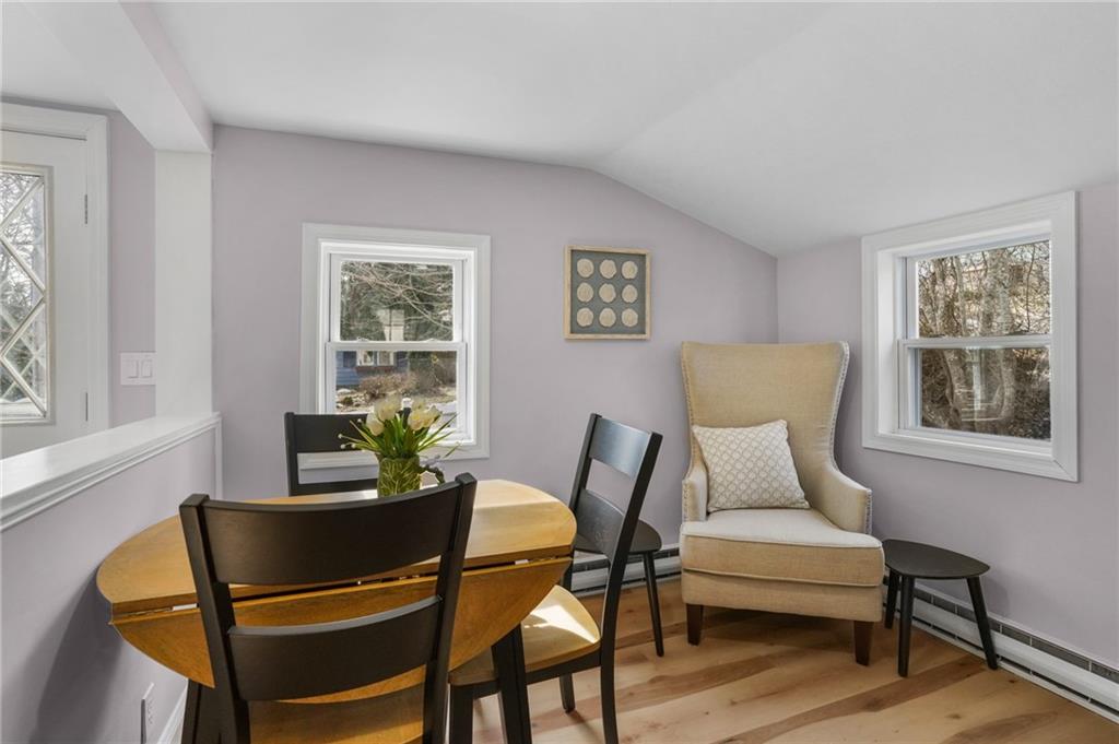 17 Whitford Street, South Kingstown