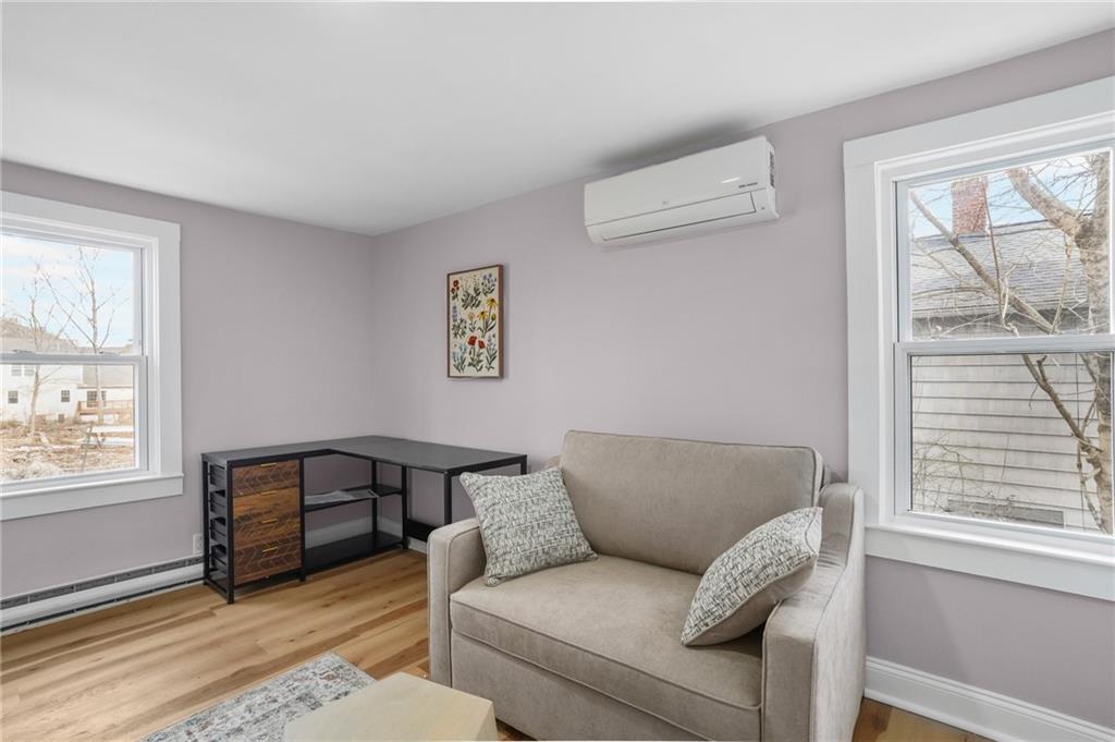 17 Whitford Street, South Kingstown