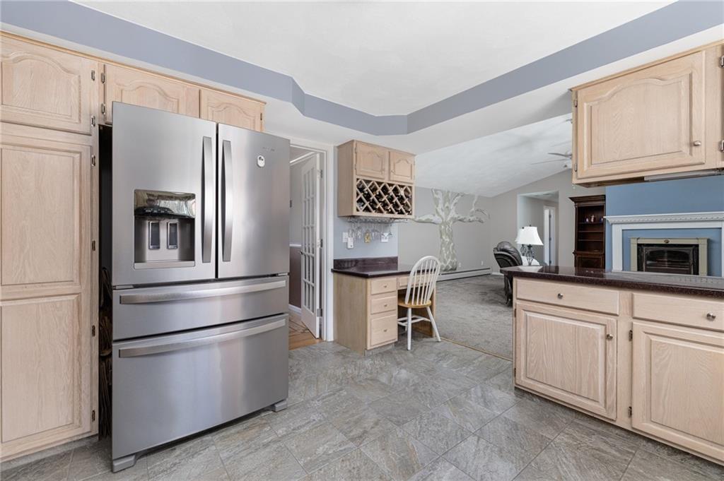 1349 Maple Valley Road, Coventry