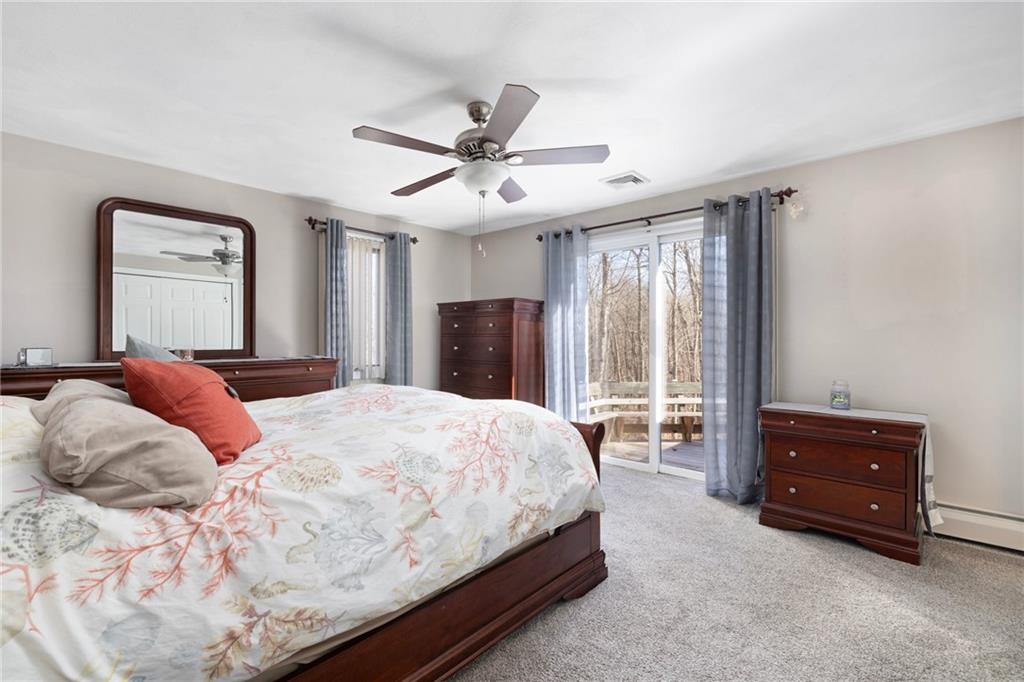 1349 Maple Valley Road, Coventry