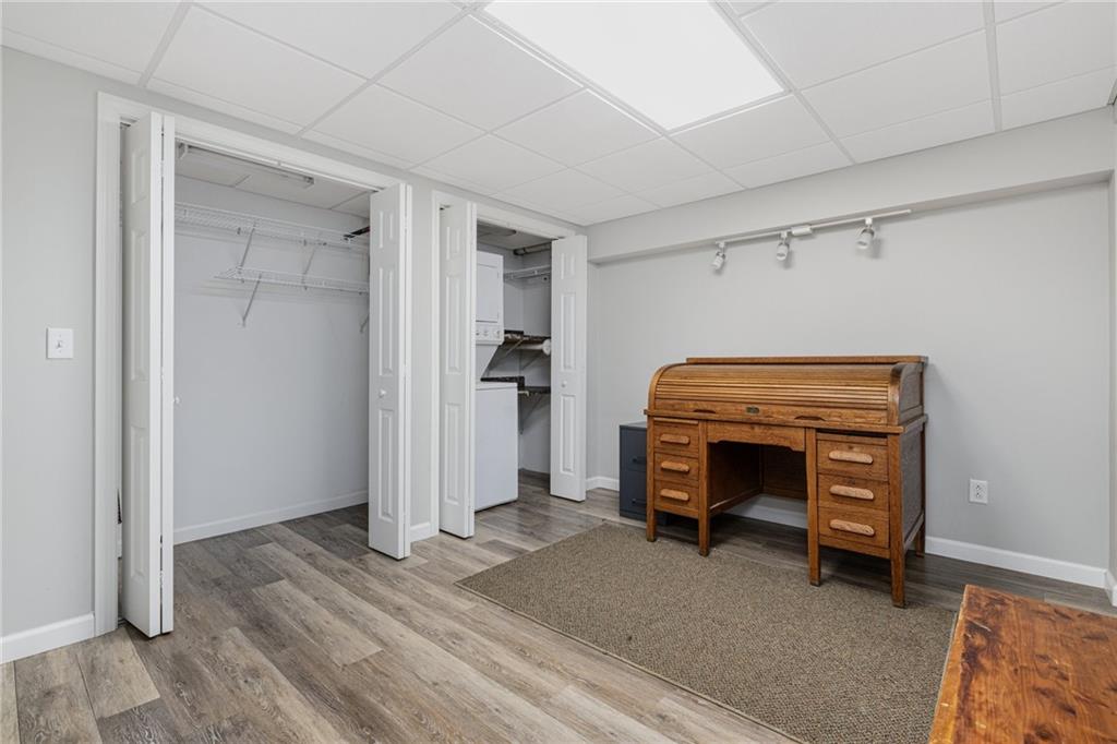 1349 Maple Valley Road, Coventry