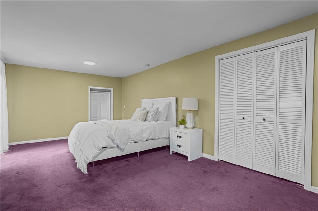 5 Cononchet Trail, East Greenwich