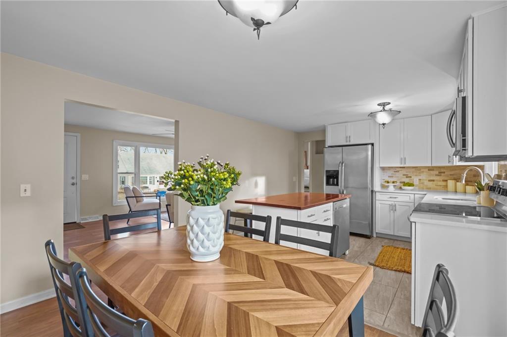 5 Cononchet Trail, East Greenwich