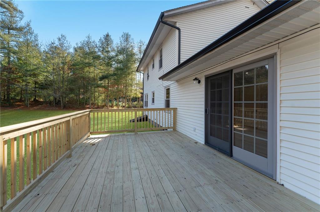 307 Old Coach Road, Charlestown