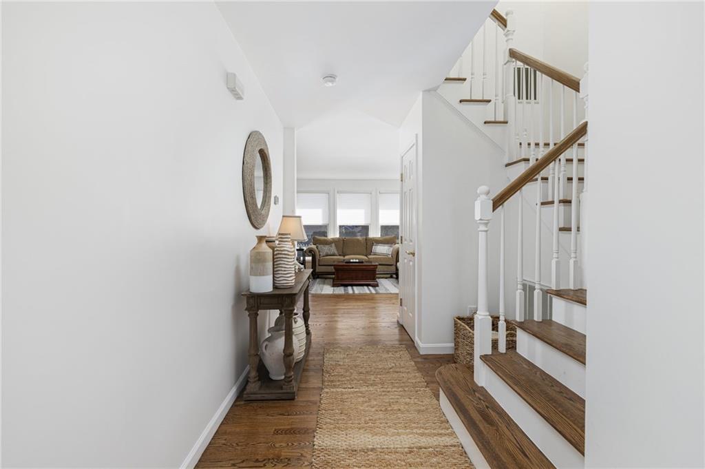 41 Fox Drive, Narragansett