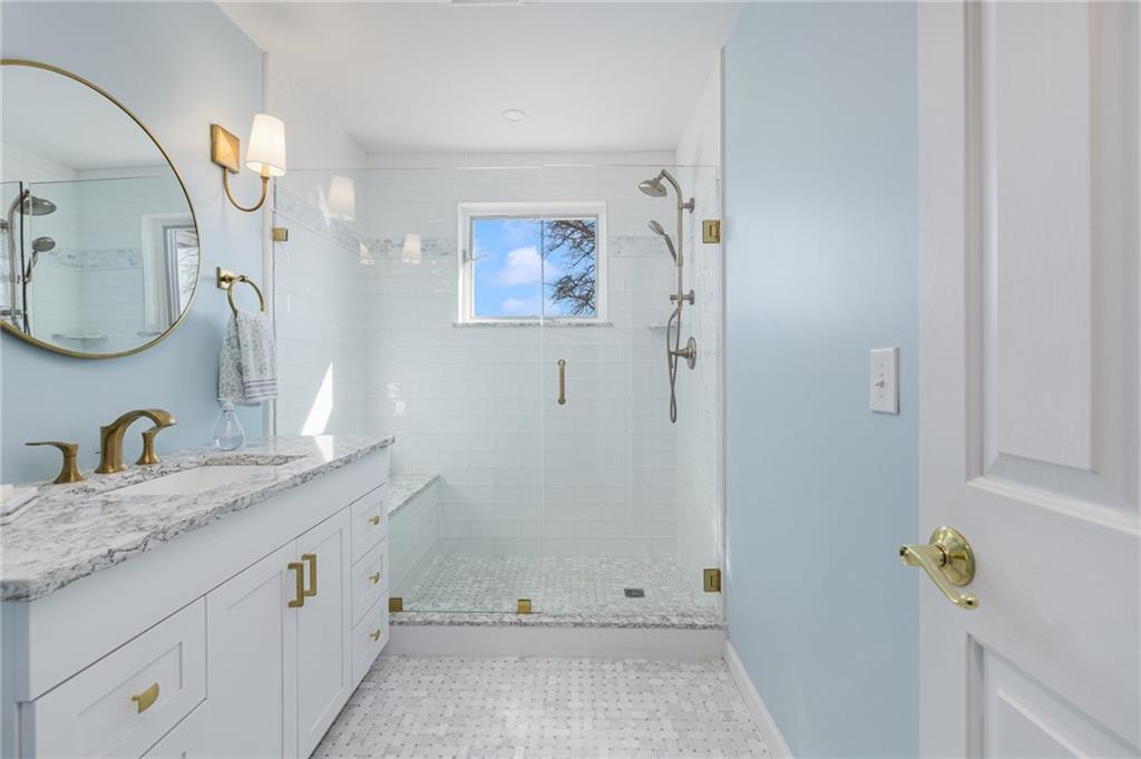 41 Fox Drive, Narragansett