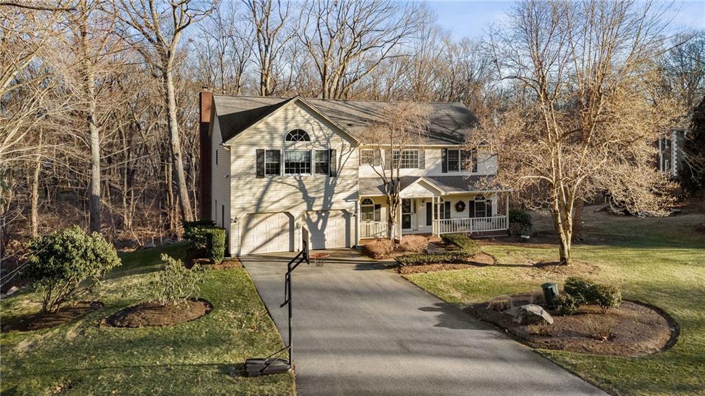 90 Signal Ridge Way, East Greenwich